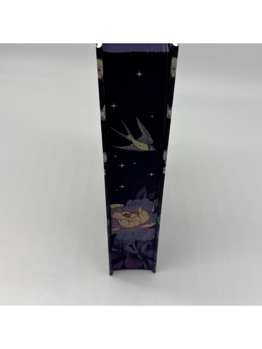 Daughter Of The Moon Goddess - Sue Lynn Tan - Fairyloot Signed Sprayed Edges - Picture 2 of 6